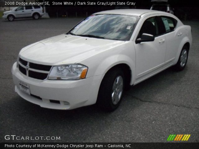 2008 Dodge Avenger SE in Stone White