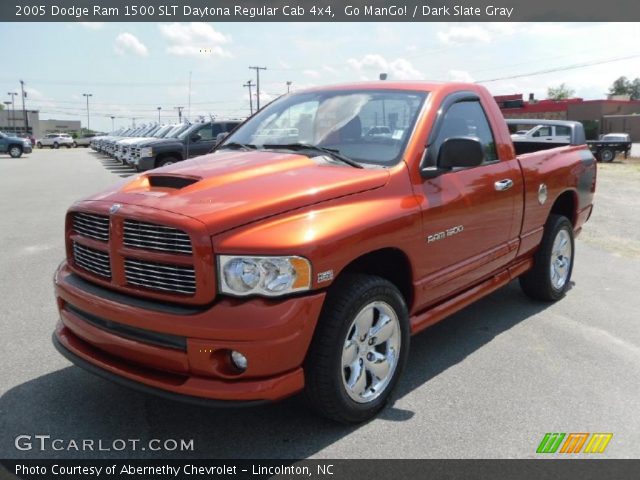 2005 Dodge Ram 1500 SLT Daytona Regular Cab 4x4 in Go ManGo!
