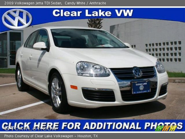 2009 Volkswagen Jetta TDI Sedan in Candy White