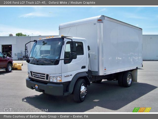 2006 Ford LCF Truck LCF-45 in Oxford White