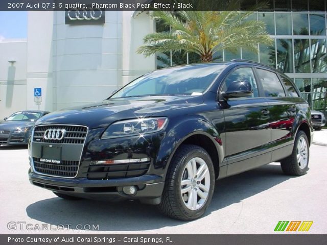 2007 Audi Q7 3.6 quattro in Phantom Black Pearl Effect
