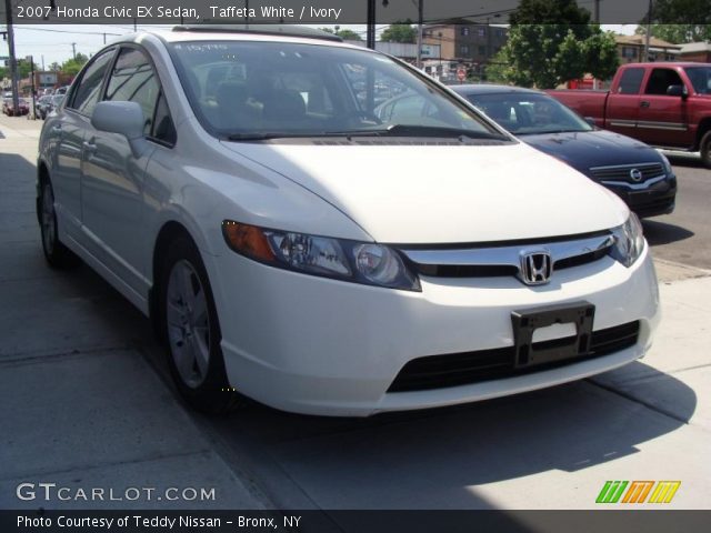 2007 Honda Civic EX Sedan in Taffeta White