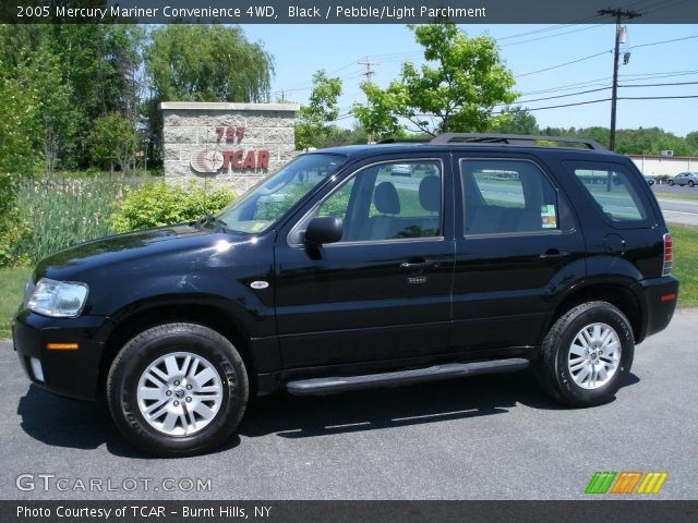 2005 Mercury Mariner Convenience 4WD in Black