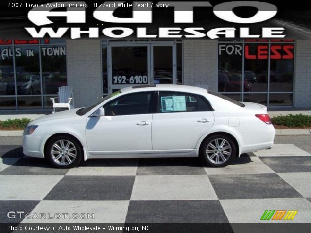 2007 Toyota Avalon Limited in Blizzard White Pearl