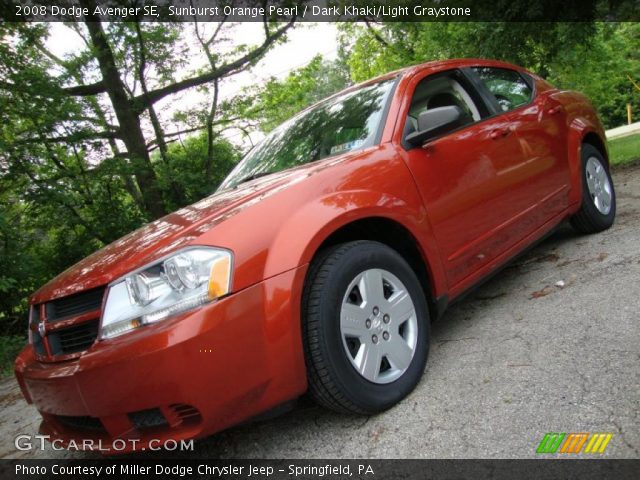 2008 Dodge Avenger SE in Sunburst Orange Pearl