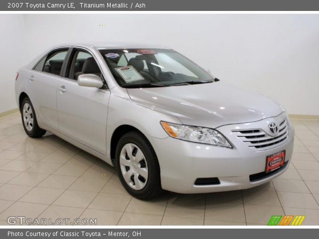 2007 Toyota Camry LE in Titanium Metallic