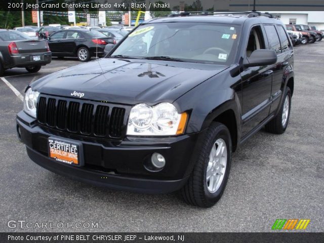 2007 Jeep Grand Cherokee Laredo 4x4 in Black