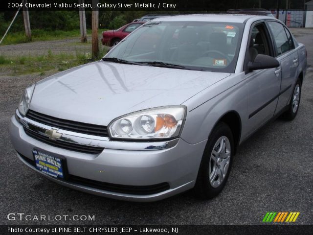 2004 Chevrolet Malibu Sedan in Galaxy Silver Metallic