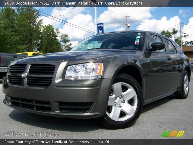 2008 Dodge Magnum SE in Dark Titanium Metallic