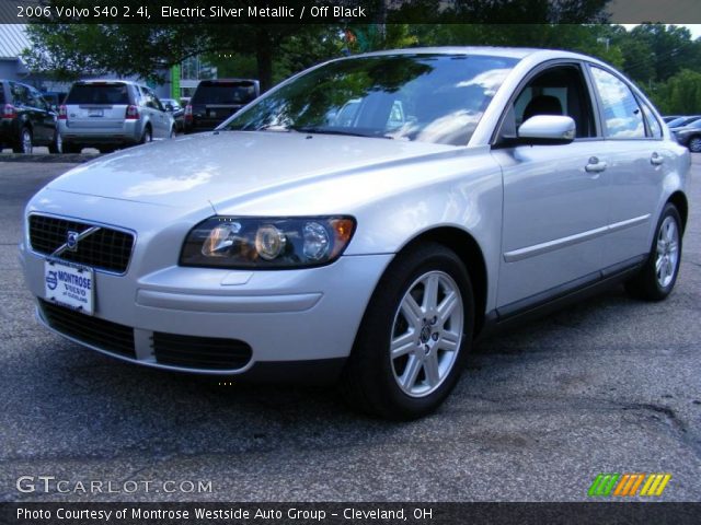 2006 Volvo S40 2.4i in Electric Silver Metallic
