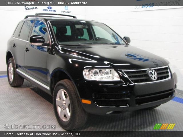 2004 Volkswagen Touareg V6 in Black