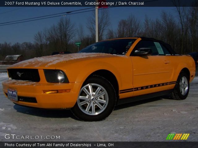 2007 Ford Mustang V6 Deluxe Convertible in Grabber Orange