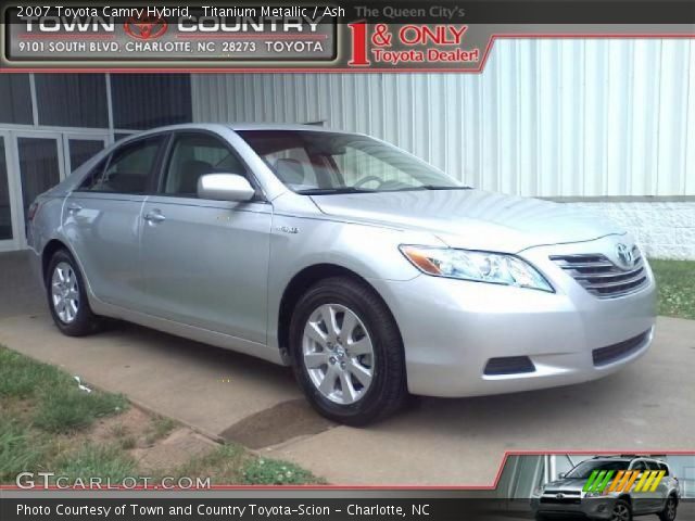 2007 Toyota Camry Hybrid in Titanium Metallic