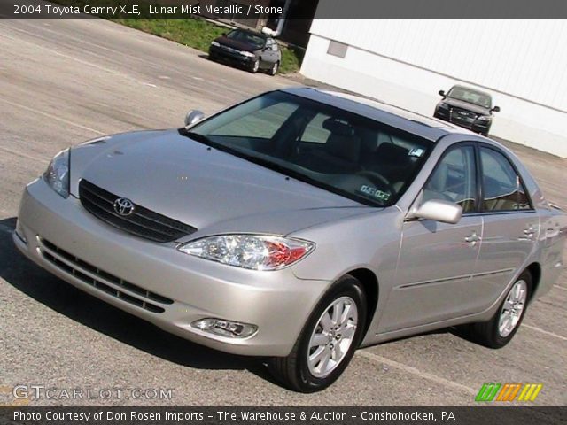2004 Toyota Camry XLE in Lunar Mist Metallic