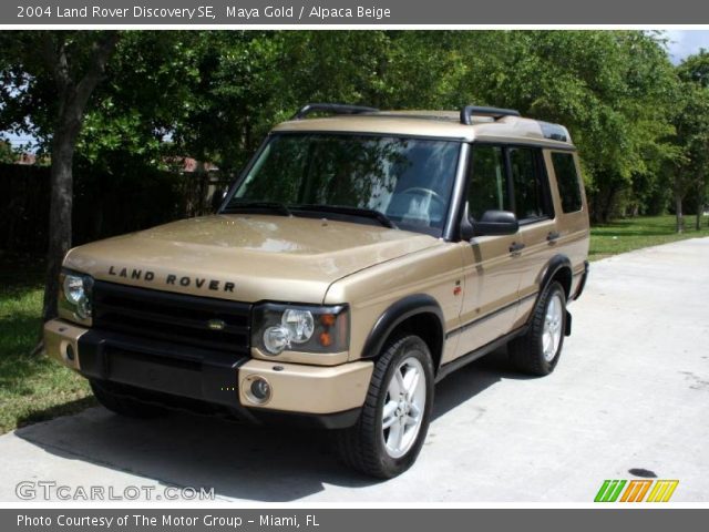 2004 Land Rover Discovery SE in Maya Gold