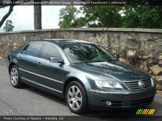 2004 Volkswagen Phaeton V8 4Motion Sedan in Waterworld Pearlescent