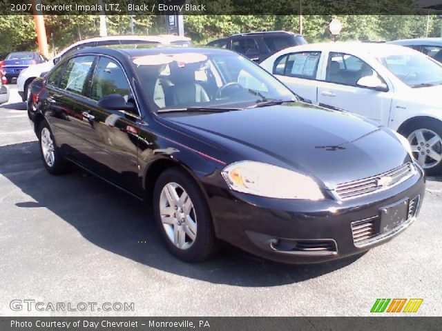2007 Chevrolet Impala LTZ in Black