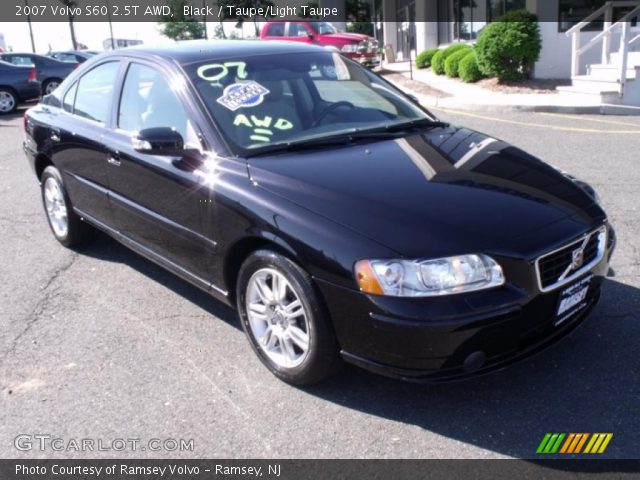 2007 Volvo S60 2.5T AWD in Black