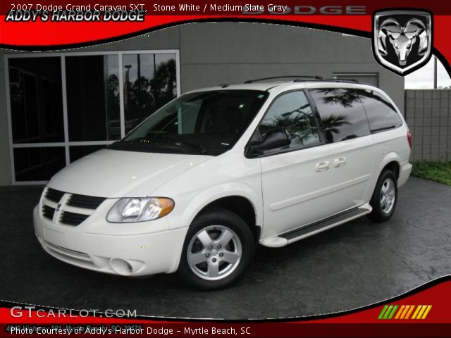 2007 Dodge Grand Caravan SXT in Stone White
