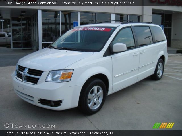 2009 Dodge Grand Caravan SXT in Stone White