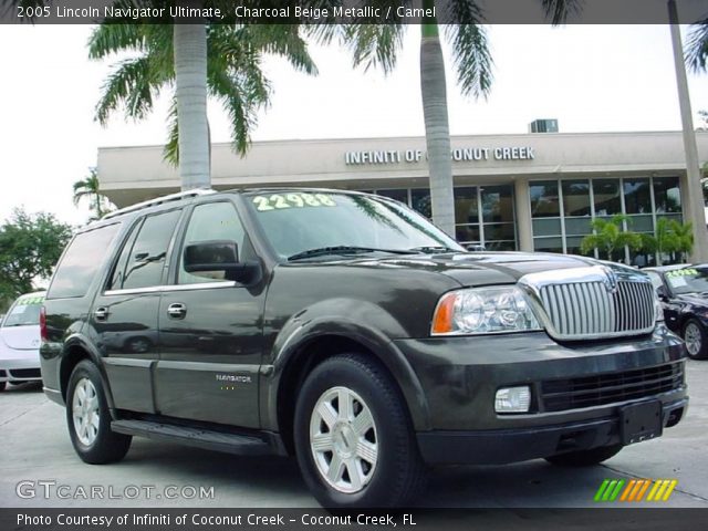 2005 Lincoln Navigator Ultimate in Charcoal Beige Metallic