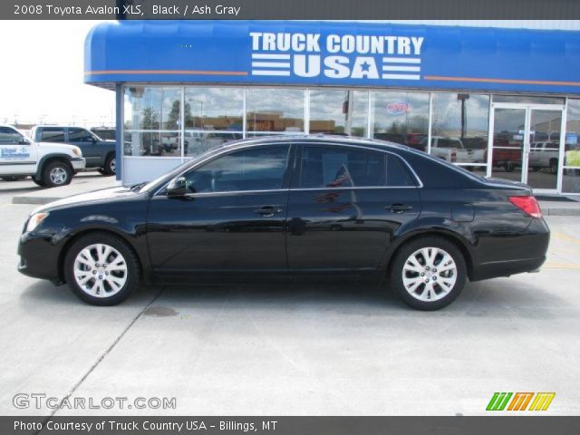 2008 Toyota Avalon XLS in Black