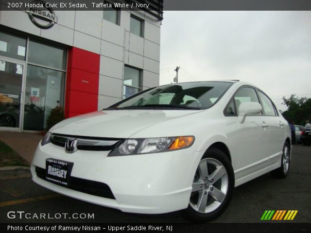 2007 Honda Civic EX Sedan in Taffeta White