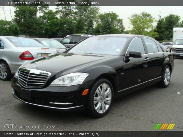 2010 Mercedes-Benz S 400 Hybrid Sedan in Black