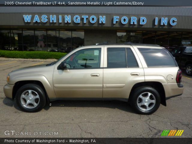 2005 Chevrolet TrailBlazer LT 4x4 in Sandstone Metallic