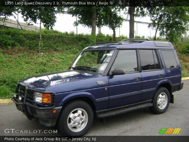 1995 Land Rover Discovery 3.9 in Plymouth Blue Mica