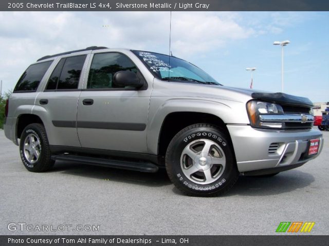 2005 Chevrolet TrailBlazer LS 4x4 in Silverstone Metallic