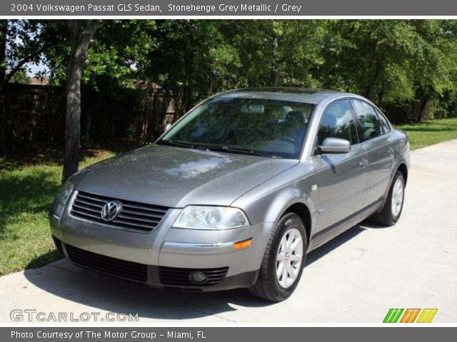 2004 Volkswagen Passat GLS Sedan in Stonehenge Grey Metallic