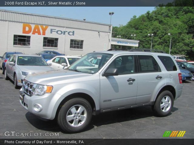 2008 Ford Escape XLT in Silver Metallic