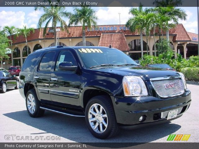 2008 GMC Yukon Denali AWD in Onyx Black