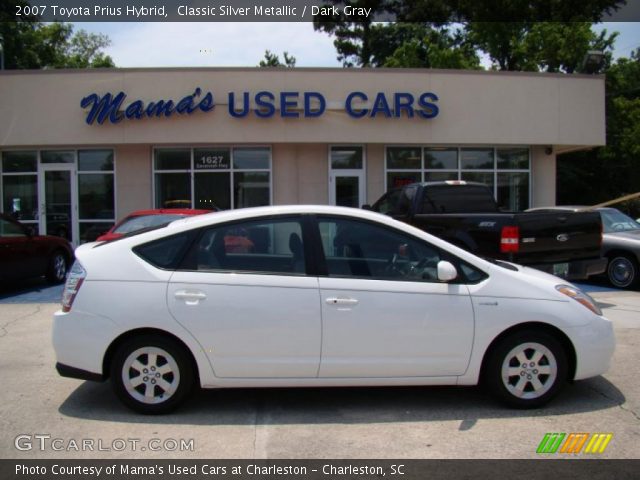 2007 Toyota Prius Hybrid in Classic Silver Metallic