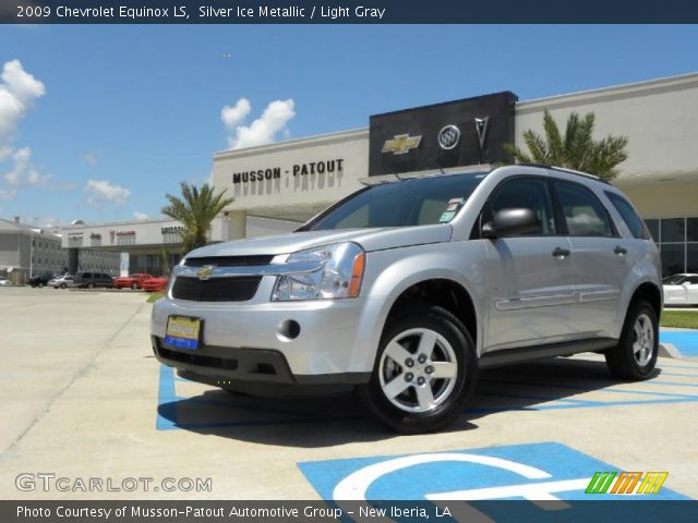 2009 Chevrolet Equinox LS in Silver Ice Metallic