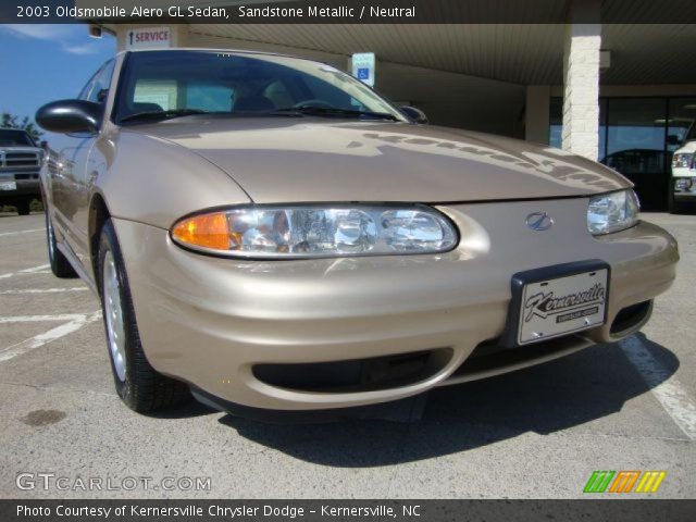 2003 Oldsmobile Alero GL Sedan in Sandstone Metallic