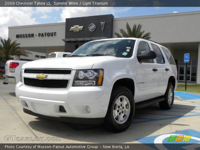 2009 Chevrolet Tahoe LS in Summit White