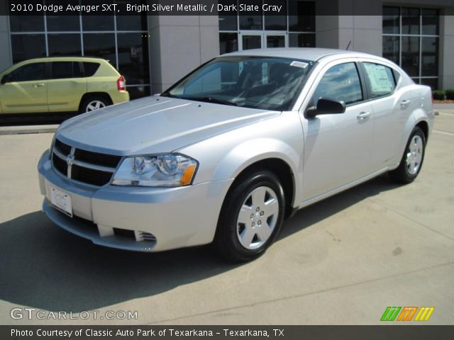2010 Dodge Avenger SXT in Bright Silver Metallic