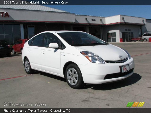 2008 Toyota Prius Hybrid in Super White