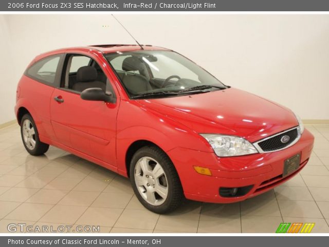 2006 Ford Focus ZX3 SES Hatchback in Infra-Red