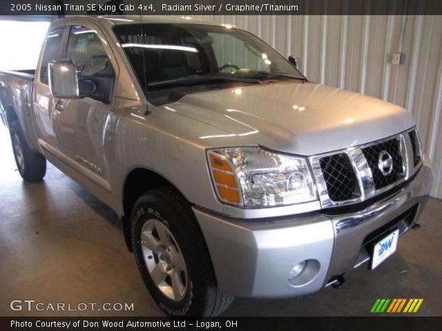2005 Nissan Titan SE King Cab 4x4 in Radiant Silver