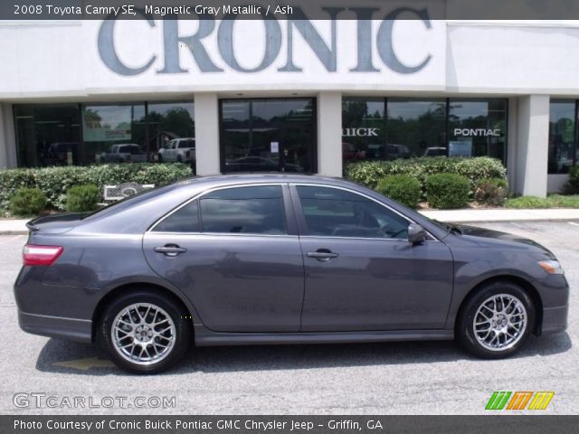 2008 Toyota Camry SE in Magnetic Gray Metallic