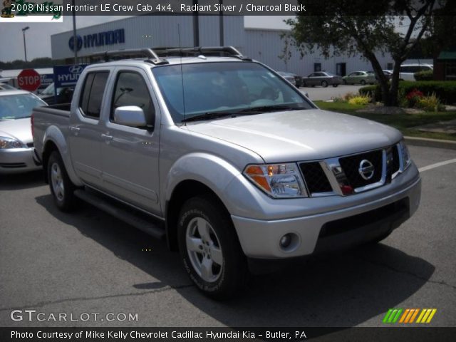 2008 Nissan Frontier LE Crew Cab 4x4 in Radiant Silver