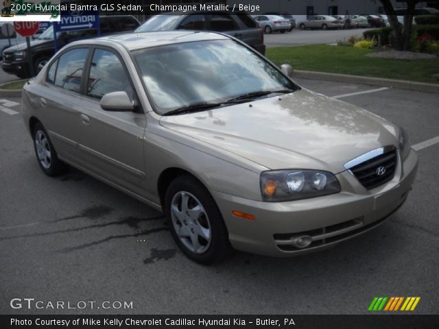 2005 Hyundai Elantra GLS Sedan in Champagne Metallic