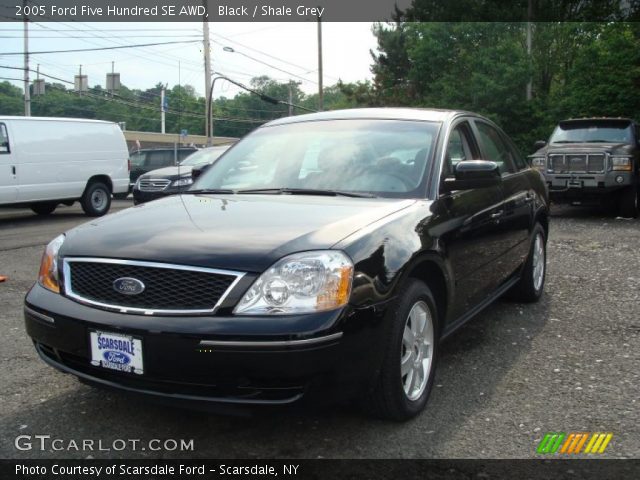 2005 Ford Five Hundred SE AWD in Black