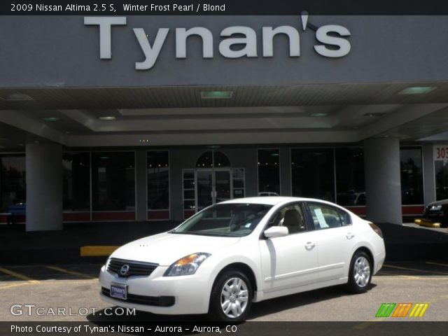 2009 Nissan Altima 2.5 S in Winter Frost Pearl