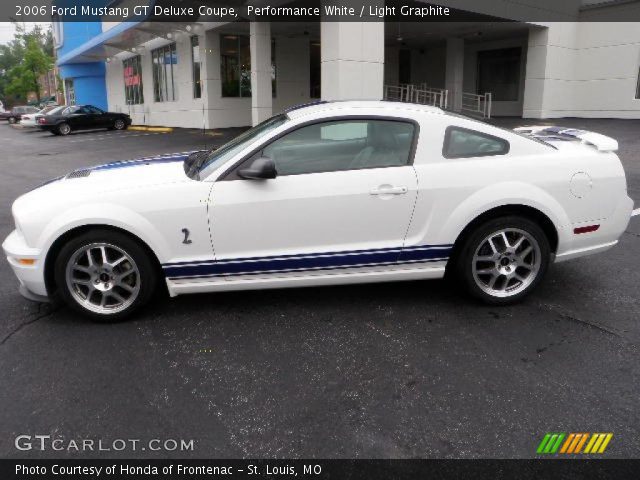 2006 Ford Mustang GT Deluxe Coupe in Performance White