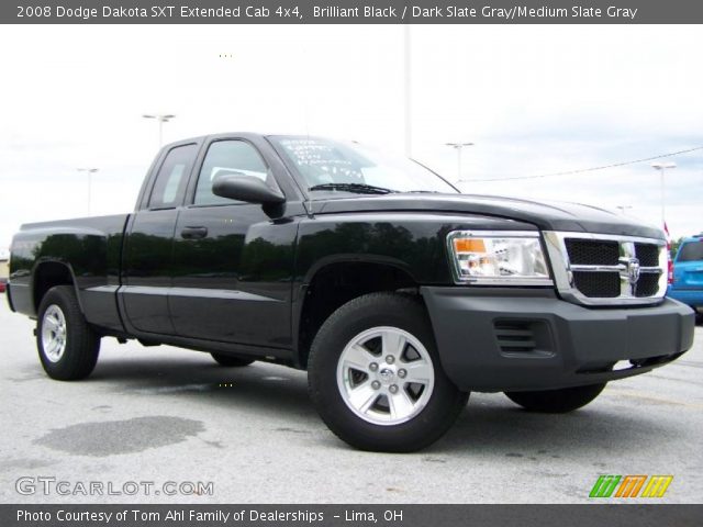 2008 Dodge Dakota SXT Extended Cab 4x4 in Brilliant Black