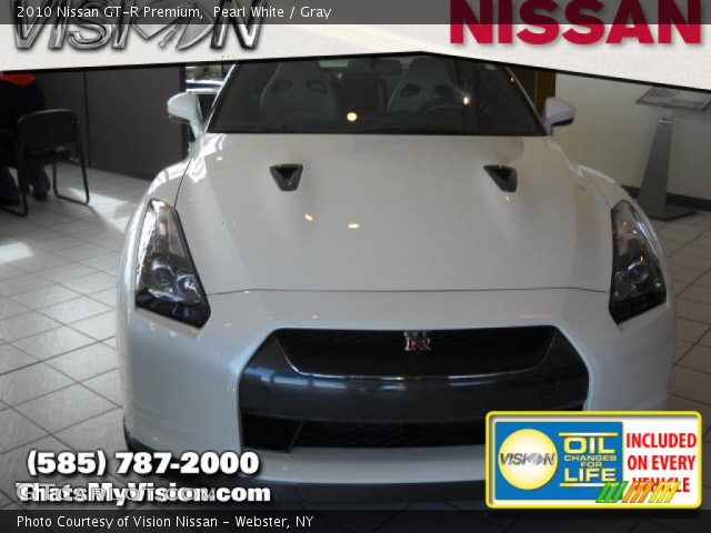 2010 Nissan GT-R Premium in Pearl White